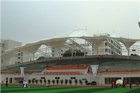 专业音响设备落户东莞体育学院多功能厅【摩登7音响】